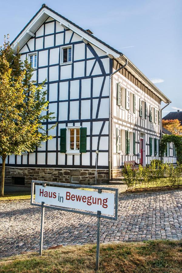 Ferienhaus Im Fachwerkhof 'Haus In Bewegung' Seelscheid 外观 照片